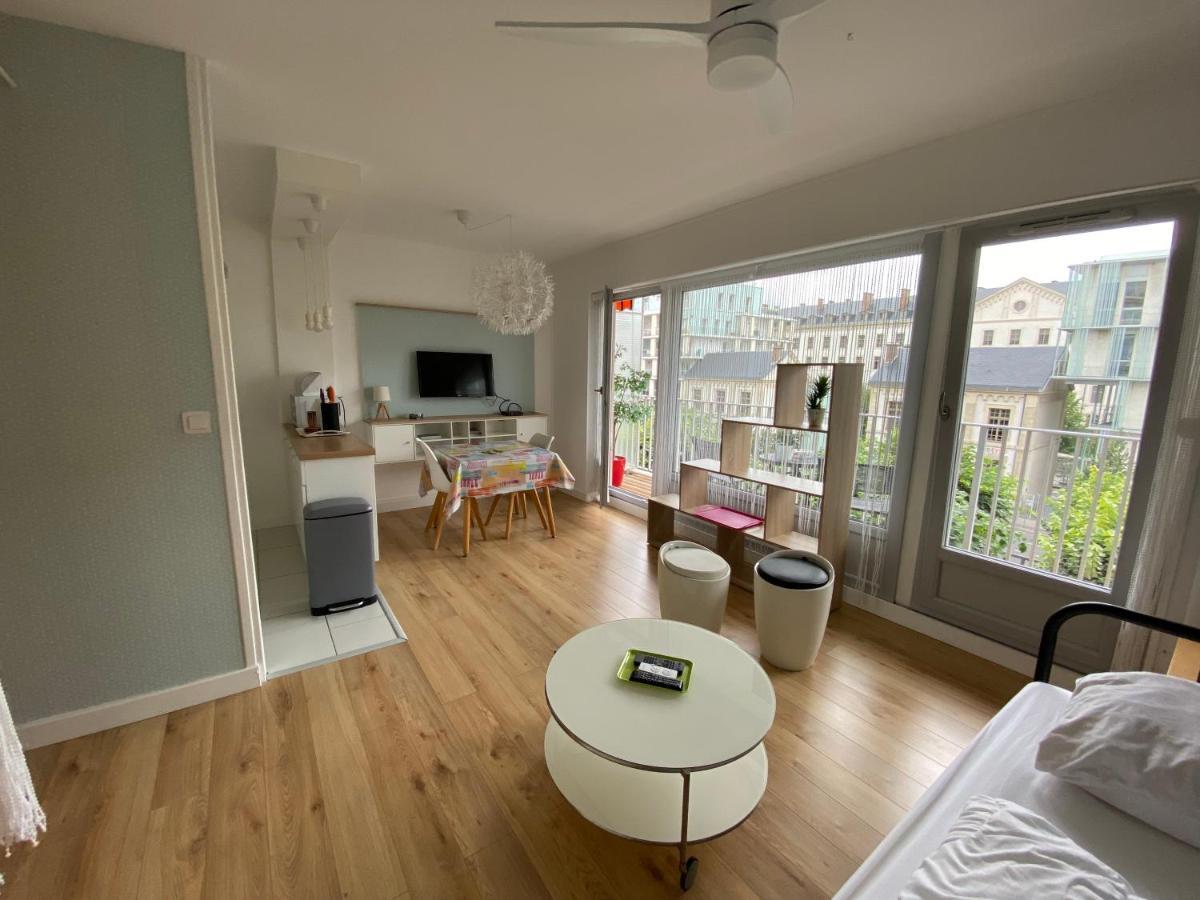 Studio Morgane-Balcon Couvert-Wifi-Pres Centre-Linge Et Menage Reims Ngoại thất bức ảnh